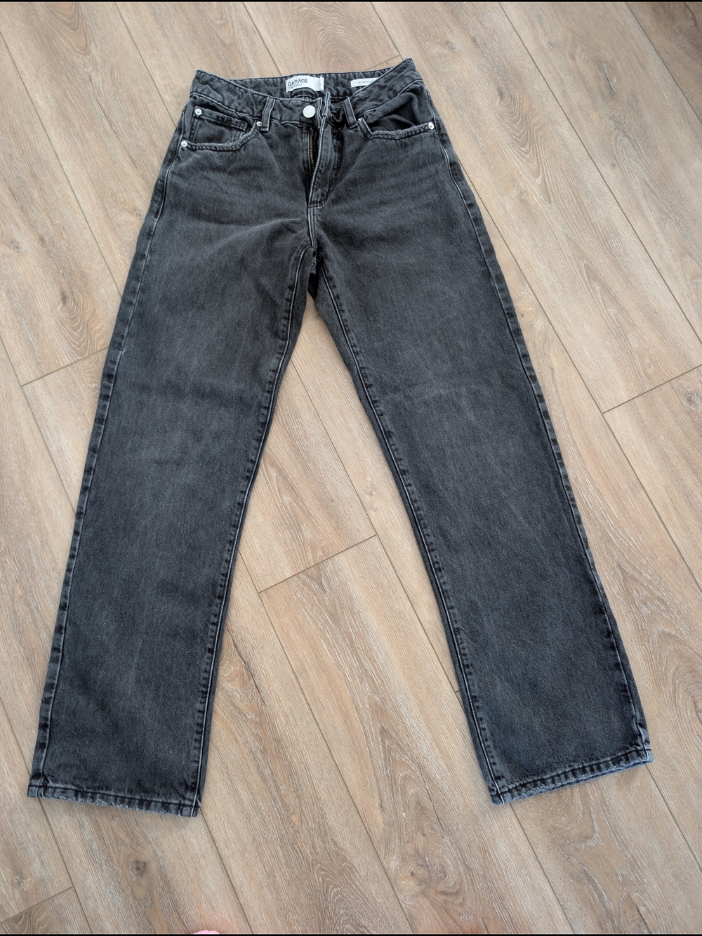 Garage Men's Charcoal Straight-Leg Jeans